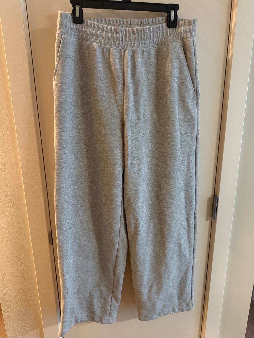 Uniqlo C Wide Sweatpants